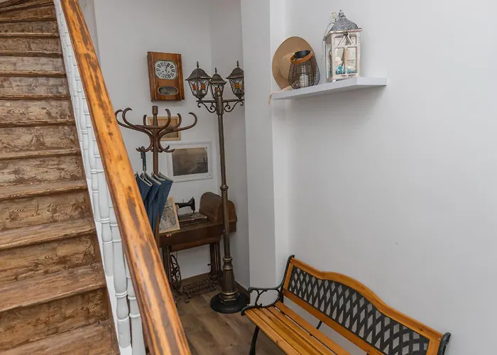 The House 3 * Burgaz